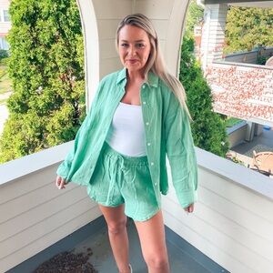 NWOT Seafoam Women's Button Up Set